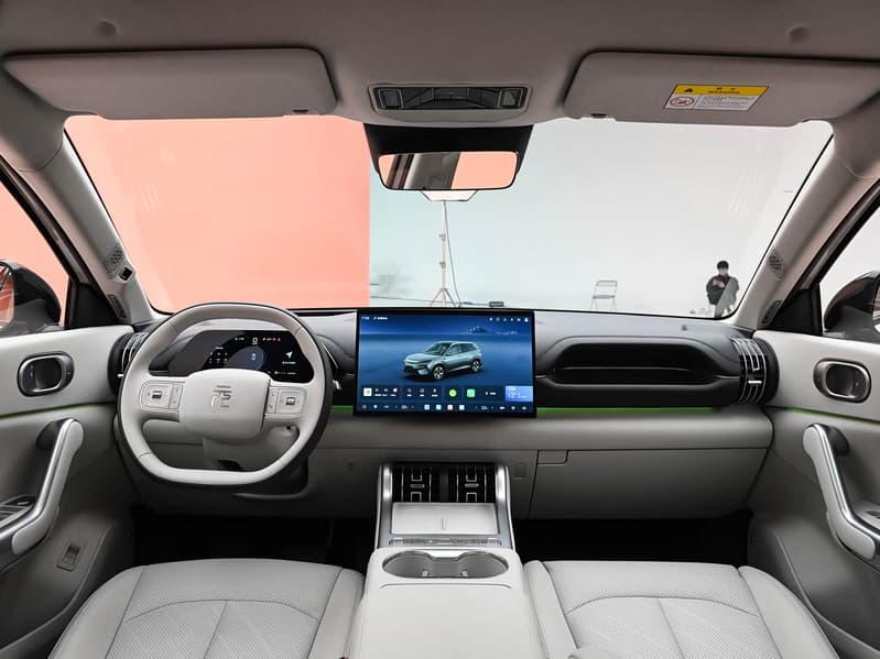 Інтер'єр BYD Yuan Plus