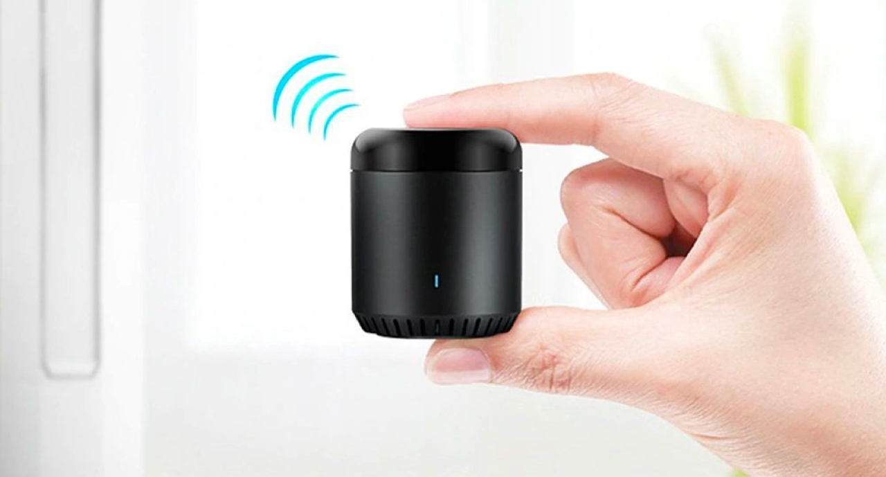 BroadLink BestCon RM4C Mini: універсальний пульт дистанційного керування з підтримкою голосових помічників Google та Amazon