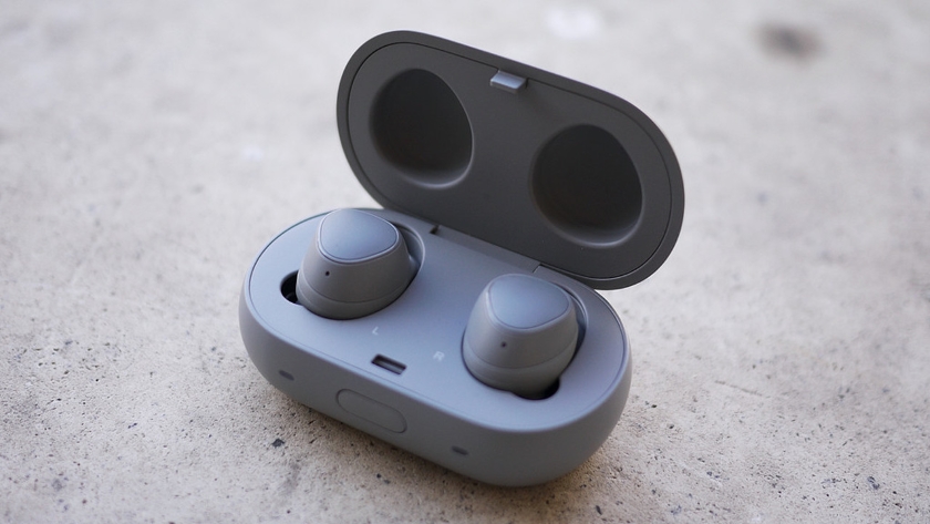 В сеть утекли изображения и некоторые характеристики наушников Samsung Galaxy Buds