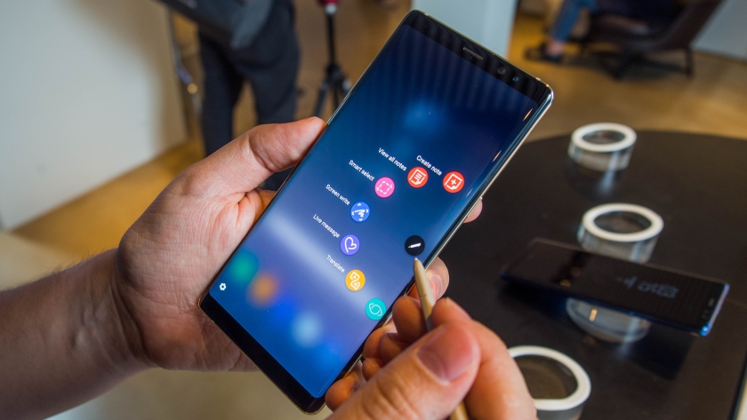 Samsung Galaxy Note 9 "lit up" in Geekbench