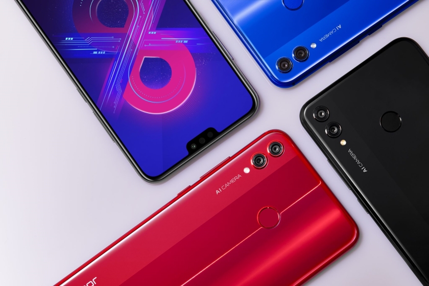 21 ноября состоится презентация смартфона Honor 10 Lite