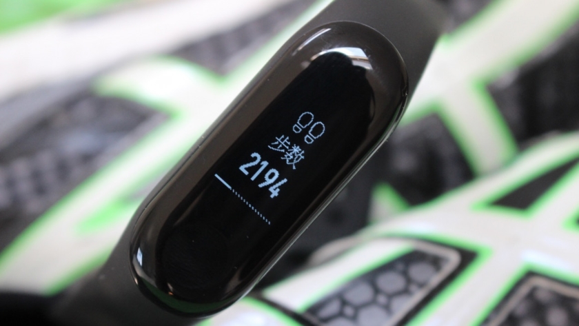 Xiaomi тизерит фитнес-браслет Xiaomi Mi Band 3 Explorer Edition