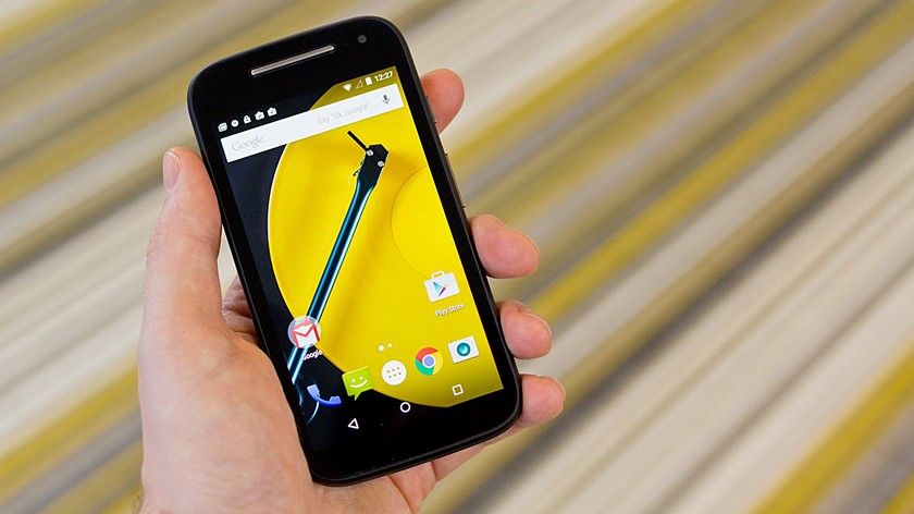 Lenovo готовит бюджетник Moto E третьего поколения