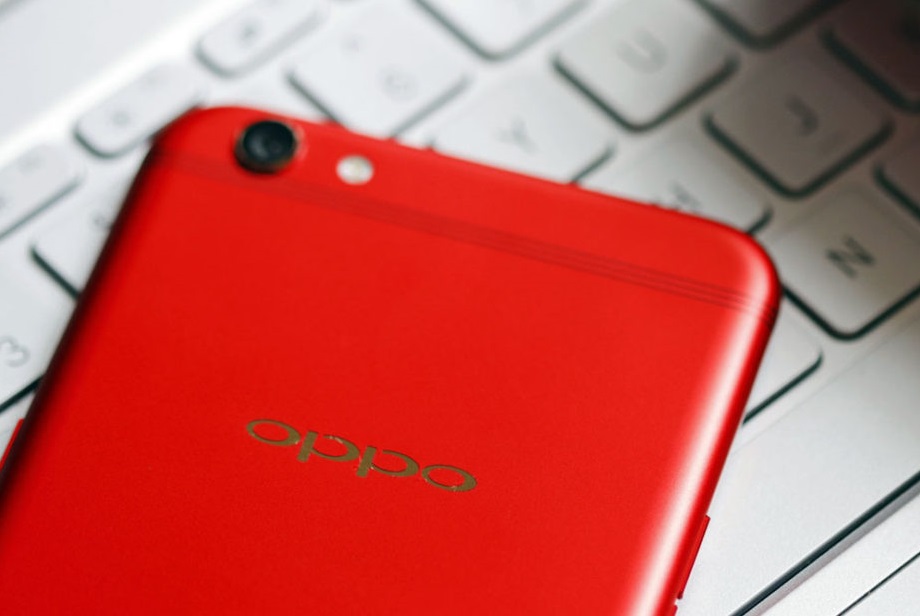 The characteristics of the smartphone Oppo F7