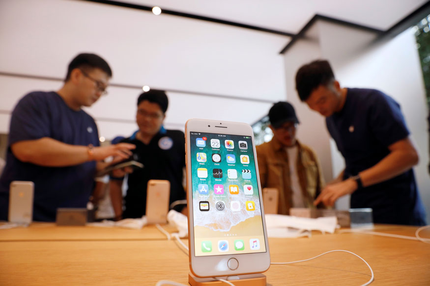 Apple виплатила Samsung $683 мільйони через низькі продажі iPhone