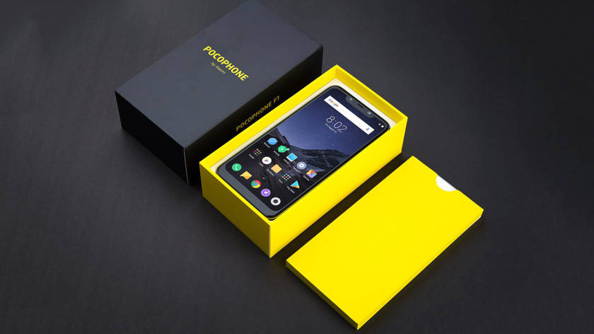 Pocophone F1 получил первое обновление системы