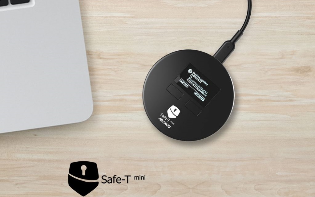 Archos Safe-T mini is designed to safely store wallets with crypto-currencies
