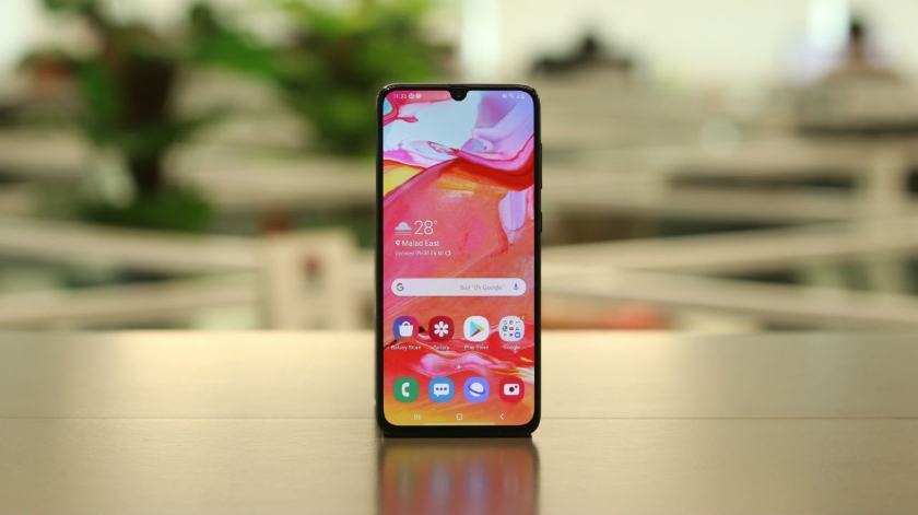Samsung Galaxy A90 5G заметили в Geekbench с чипом Snapdragon 855 и 6 ГБ ОЗУ