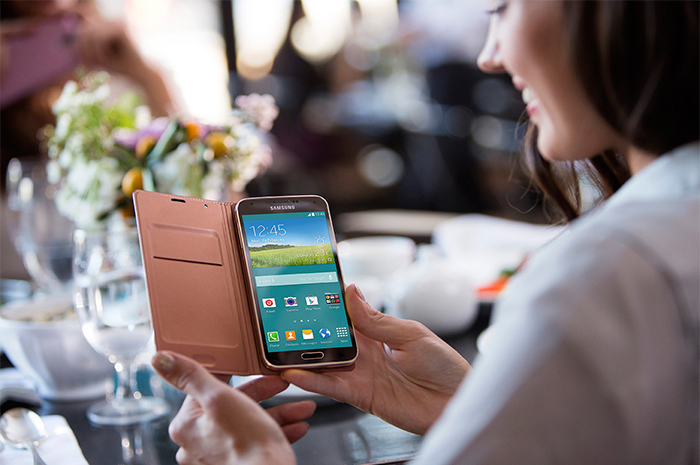 Что было до Samsung Galaxy S10? Проверьте свою память в нескучном тесте