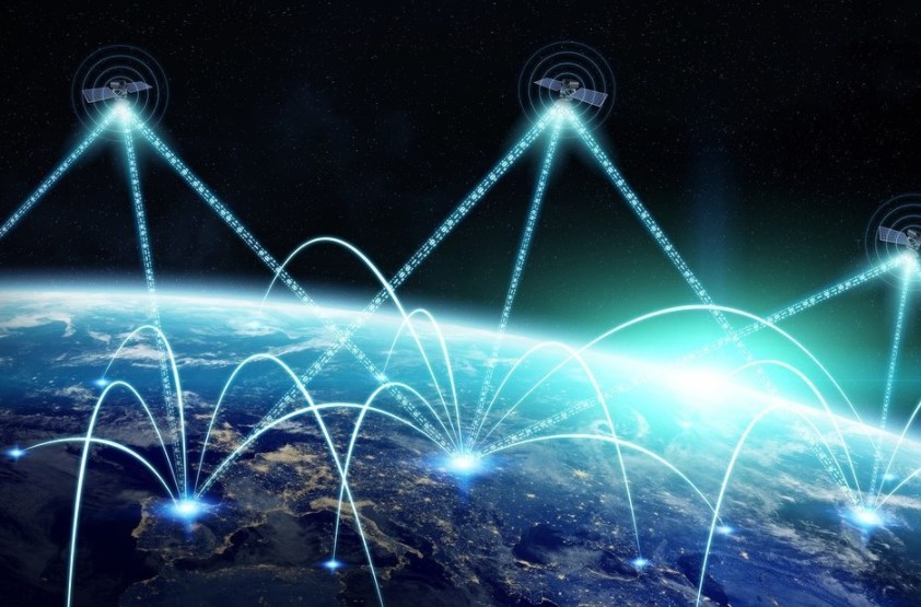 SpaceX will launch Internet satellites into Earth's orbit