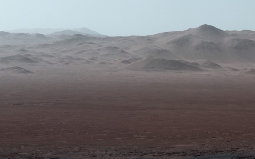 NASA showed a cool panorama inside the giant Martian crater