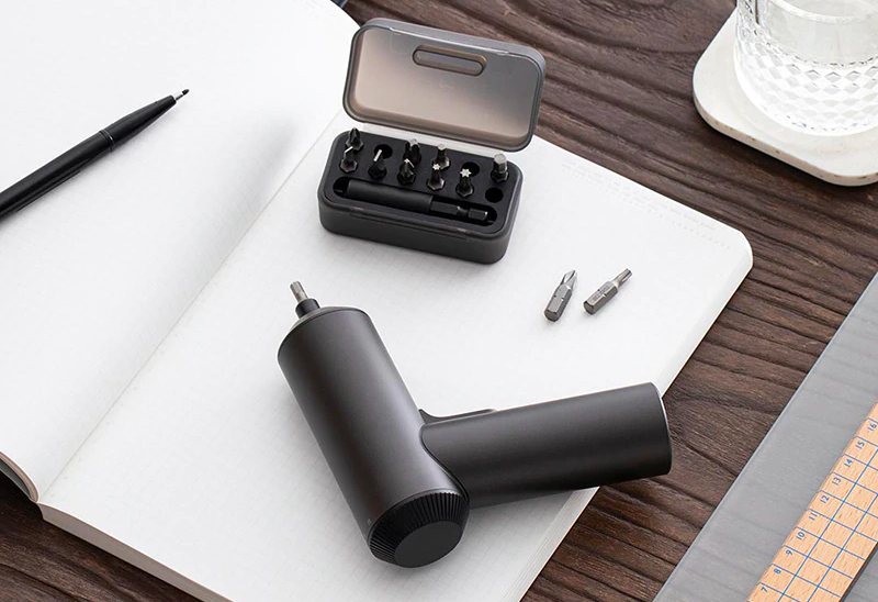 Xiaomi MiJia MJDDLSD001Q: дизайнерская электрическая отвертка за $40