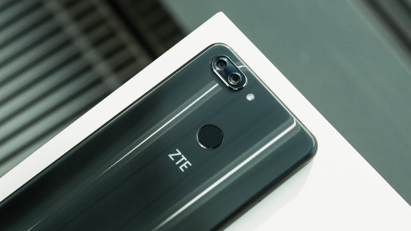 ZTE Blade V10 у TENAA: 6.3-дюймовий FHD+ дисплей, подвійна камера та батарея на 3100 мАч