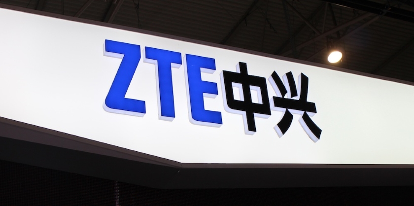 Budget smartphone ZTE V0920 with a dual camera appeared in TENAA