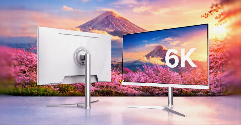 JAPANNEXT 6K Monitor