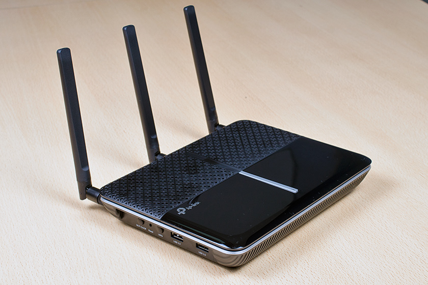 Огляд Wi-Fi маршрутизатора TP-Link Archer C2300: три онлайн-кінотеатри в будинку