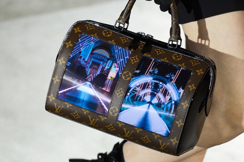 Louis Vuitton прзентував колекцію сумок з OLED-дисплеями