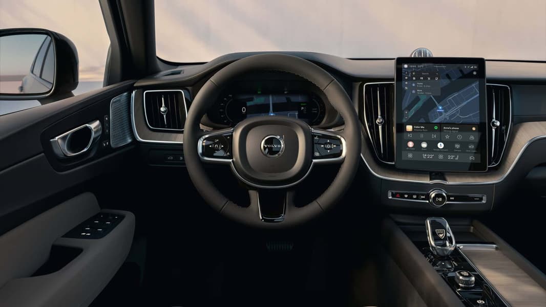 Интерьер Volvo XC60