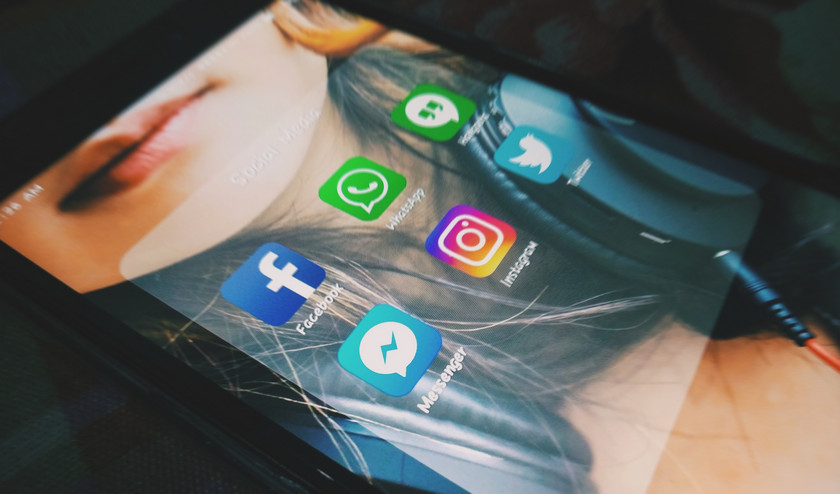 Facebook Messenger скоро разрешит удалять сообщения