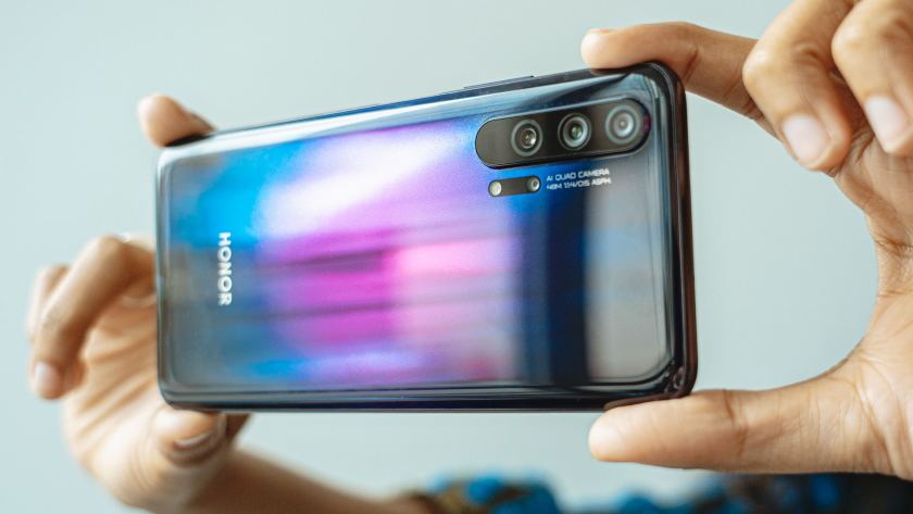 Презентация флагманской линейки смартфонов Honor V30 состоится в ноябре