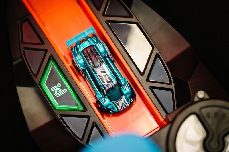 Hot Wheels с NFC: чтобы точно знать, чья машина быстрее