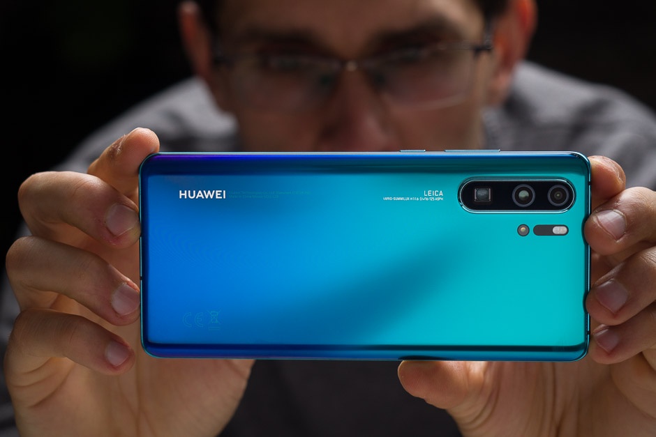 Huawei P30 Pro розібрали на деталі: ремонтувати новий флагман буде непросто