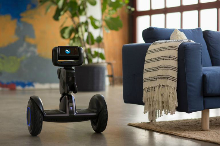 Segway produces gyroscope Loomo, which can be transformed into a robot