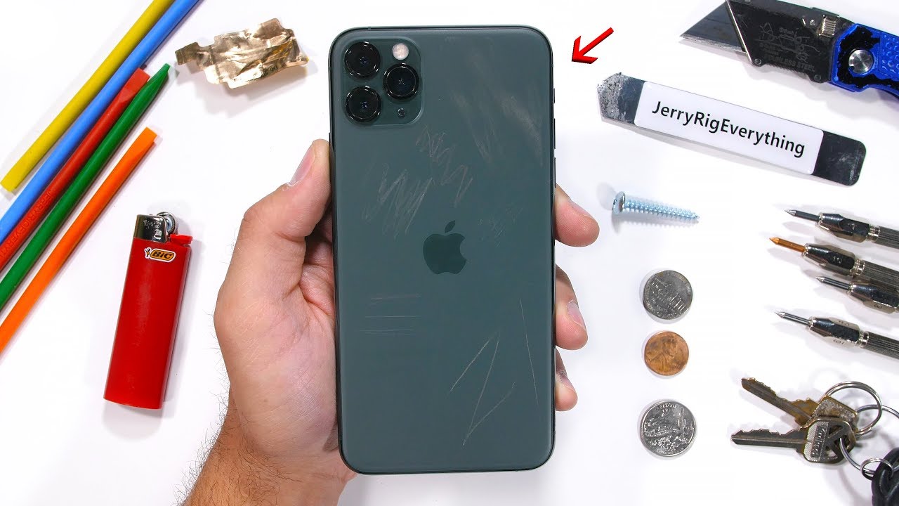Це вам не iPad Pro: iPhone 11 Pro Max склав тест на міцність у JerryRigEverything