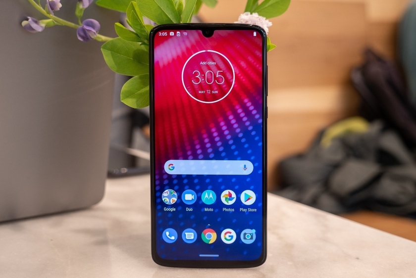 Новий смартфон Motorola Moto Z4 отримає лише одне велике оновлення ОС Android