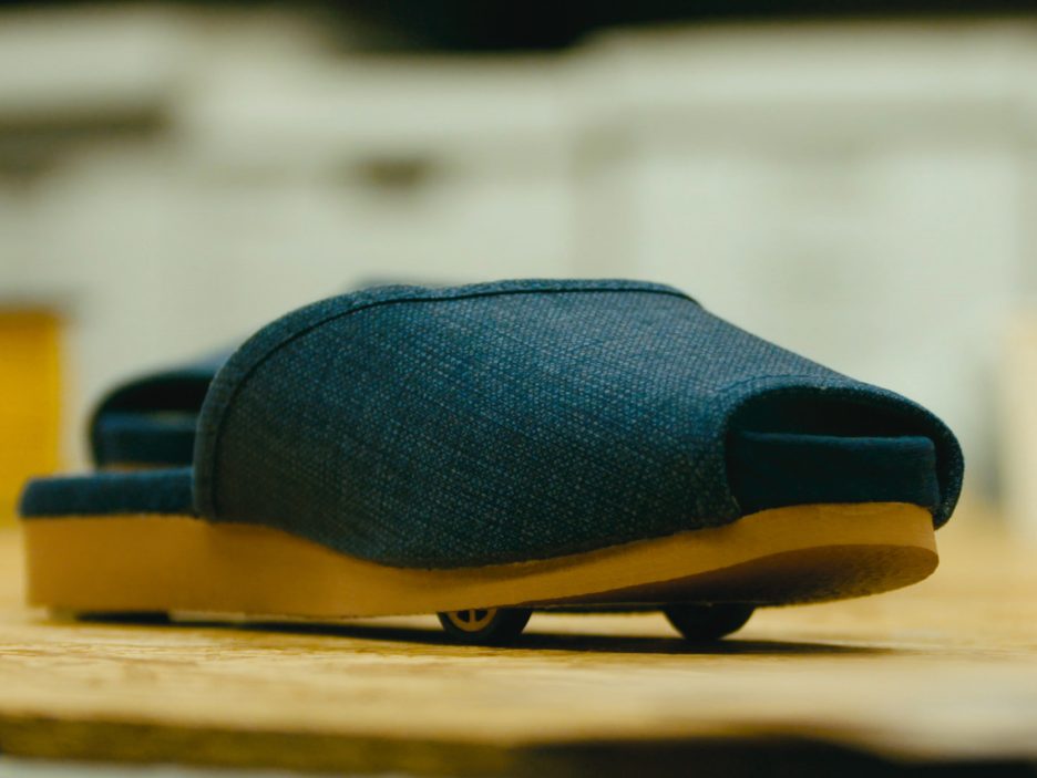Nissan made unmanned slippers