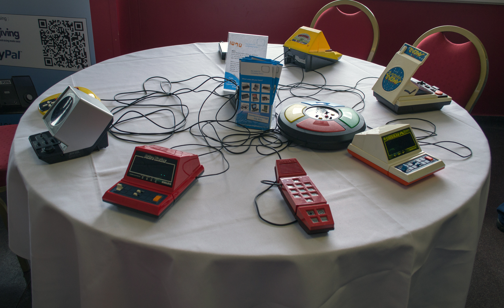 Internet Archive digitized a pack of old school games from portable consoles
