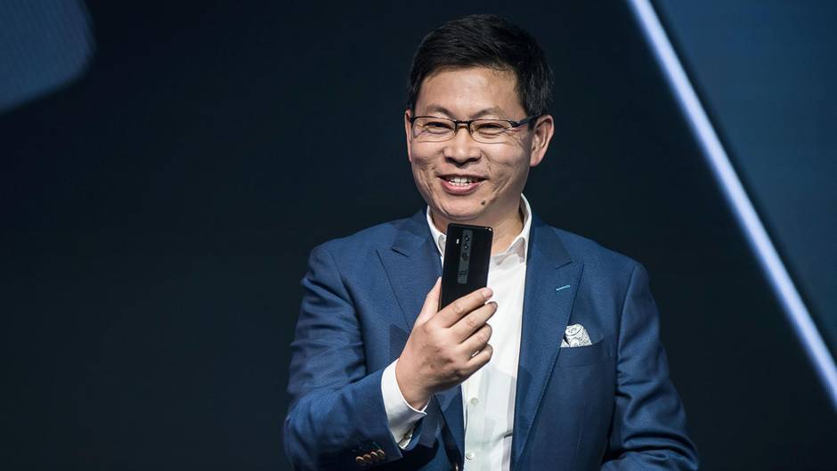 Huawei планує випередити Samsung та стати лідером ринку смартфонів вже цього року