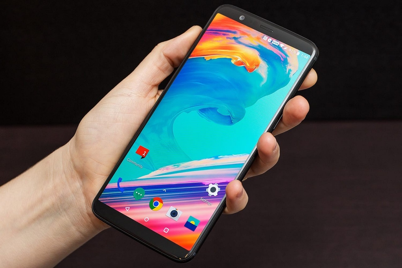 The flagship Xiaomi Mi 7 appeared in the benchmark Geekbench