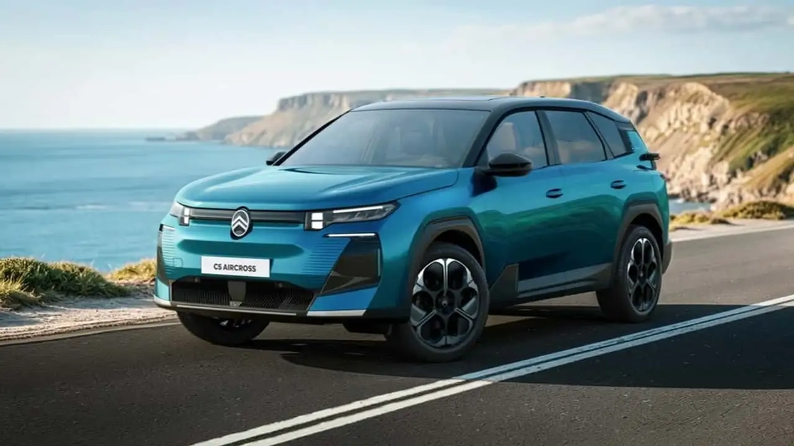 Кросовер Citroen C5 Aircross Emeraude синього кольору