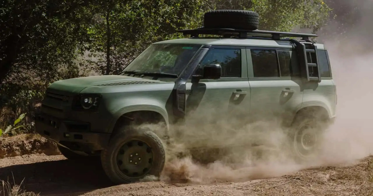Land Rover перевів військовий Defender Wolf на монокок-шасі