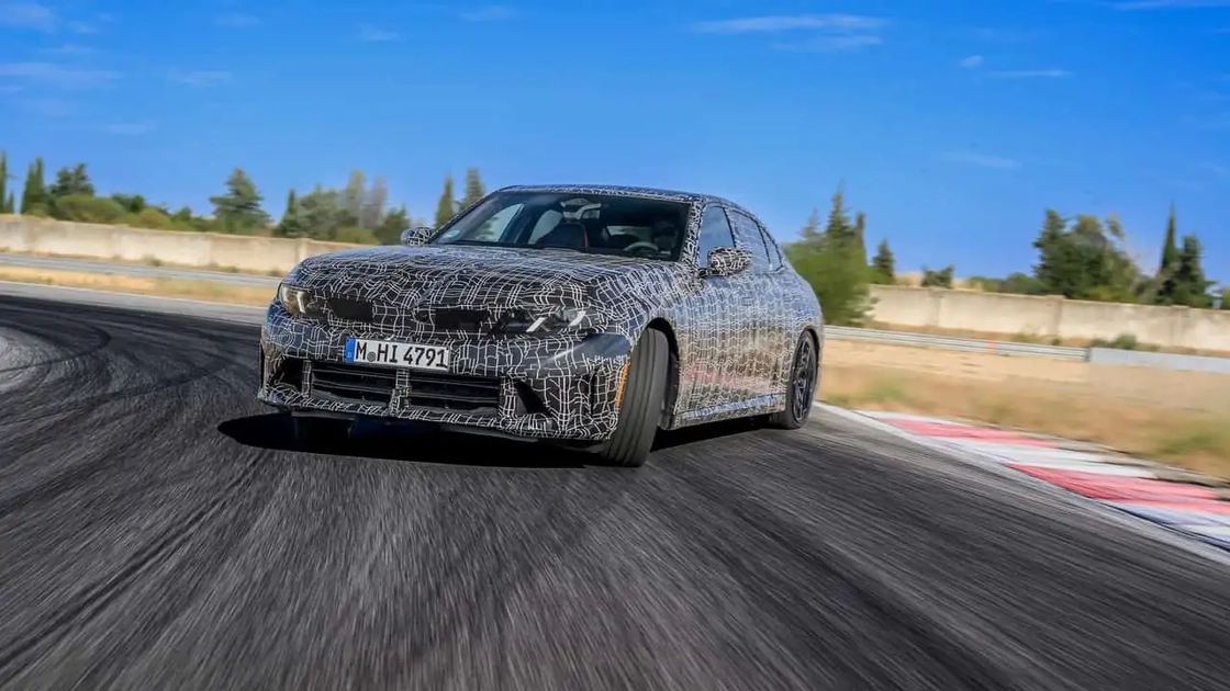 Прототип нової BMW 3 Series на випробуваннях