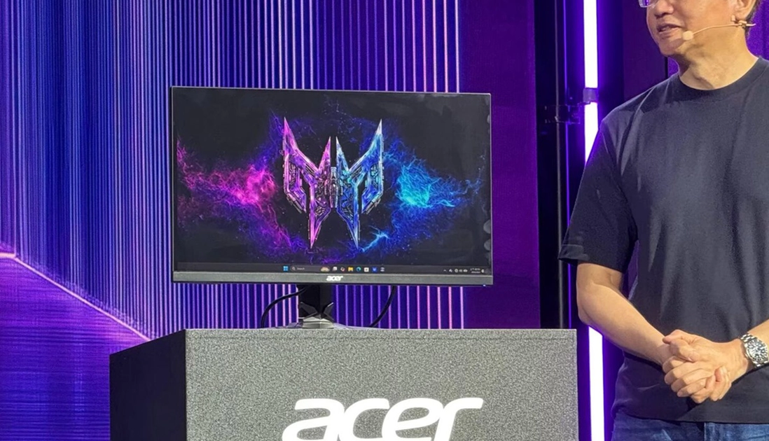 Predator X32 V3 — 31.5-inch QD-OLED with Penta Tandem panel, 180Hz, $899.