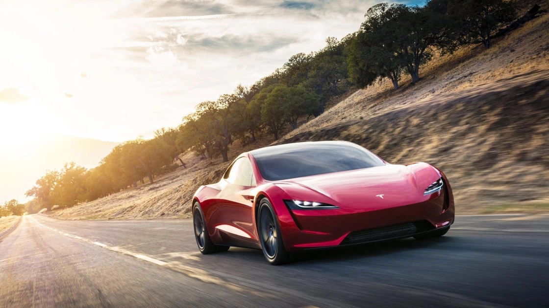 Концепт нового Tesla Roadster у динаміці