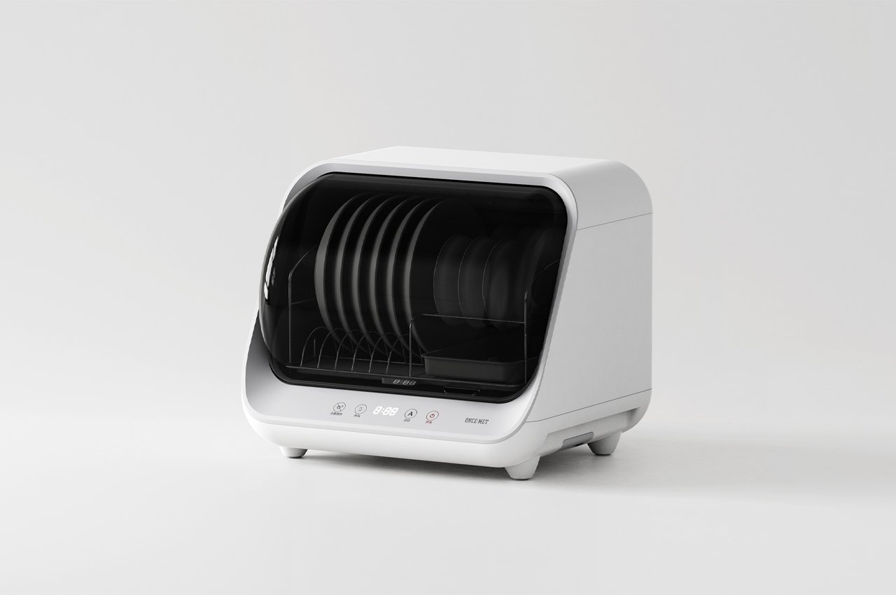 This at-home sanitation device disinfects your dishes using ultraviolet rays-10