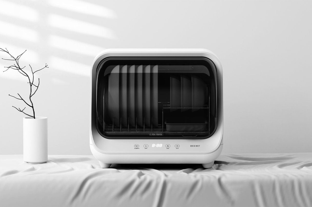 This at-home sanitation device disinfects your dishes using ultraviolet rays-12