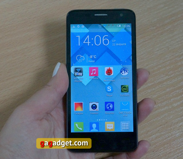 Беглый обзор Alcatel OneTouch Idol Mini: маленький принц