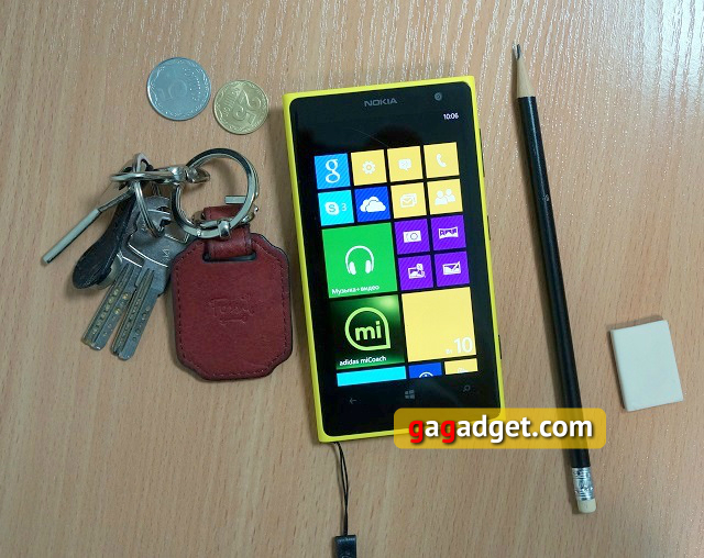 Месяц с Nokia Lumia 1020. День 9. Корпус