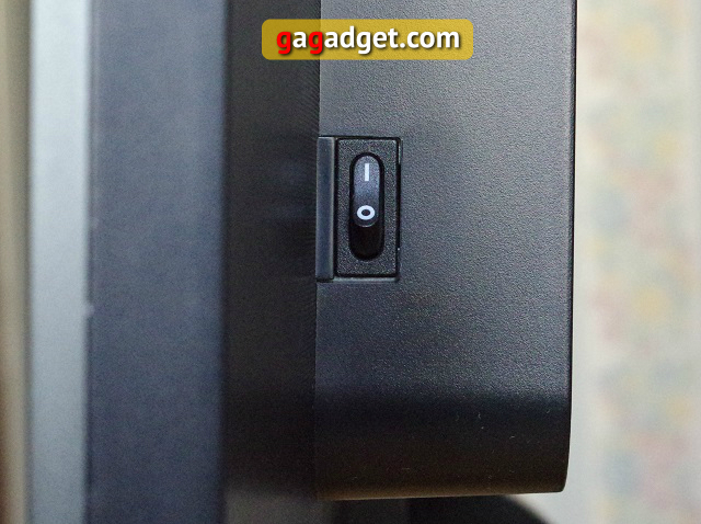 Беглый обзор 27-дюймового PLS-монитора Philips 272C4-7