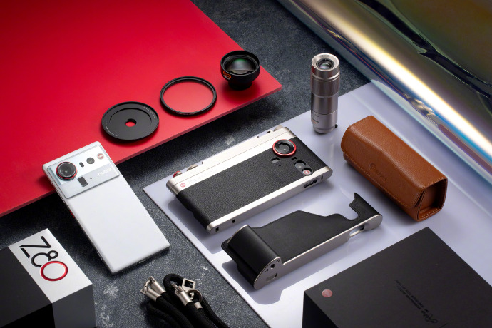 Рукоятка чехла Nubia Z80 Ultra