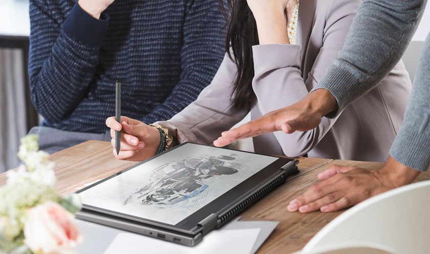 02_Lenovo_Yoga_720_15.jpg