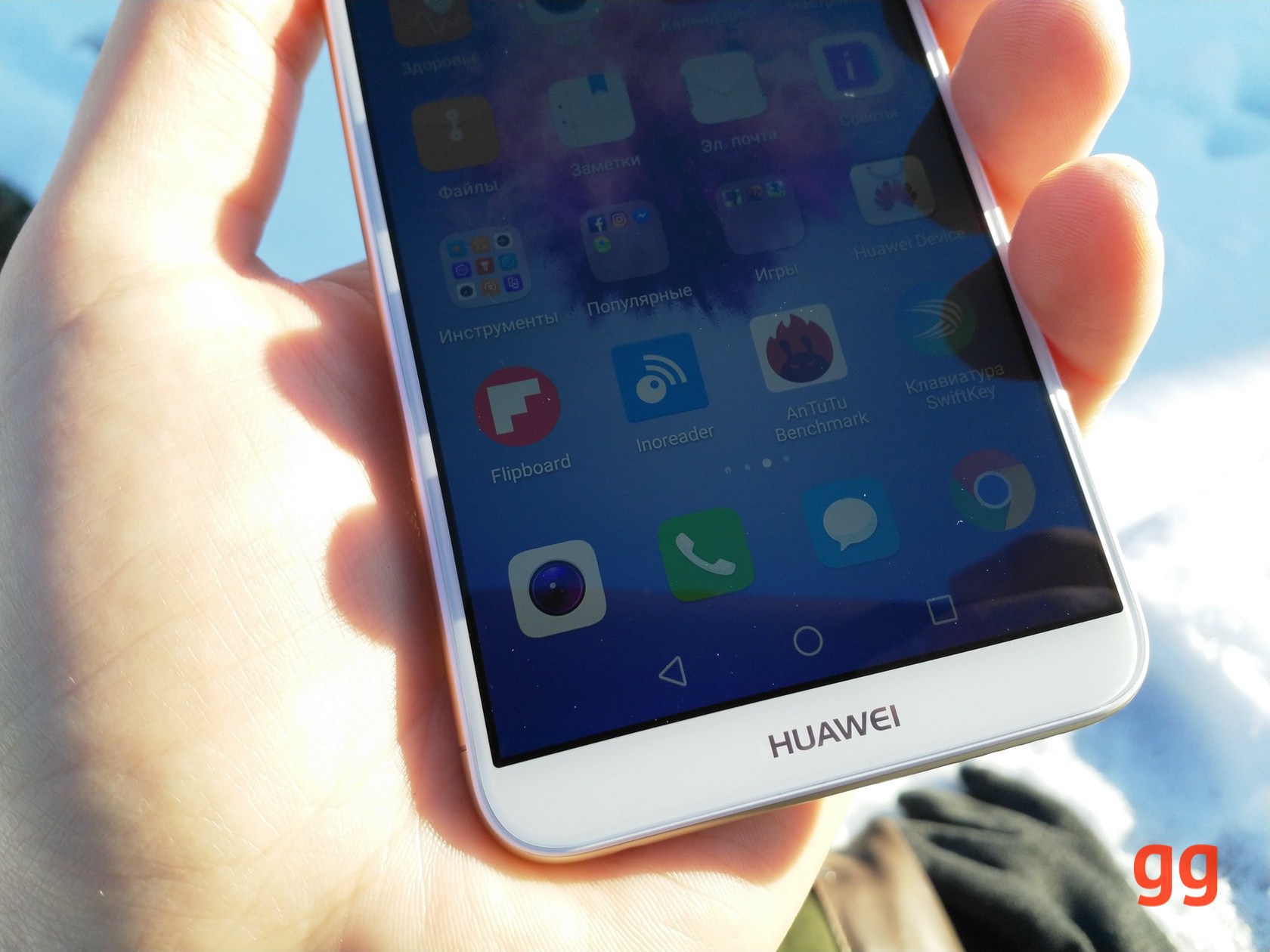 03_huawei_p_smart_FIG_LX1_gagadget.jpg