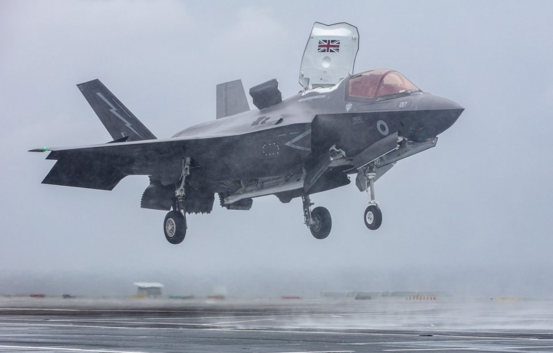 British F-35 Lightning II and Eurofighter Typhoon fighters set a record at an exercise, launching 53 AIM-132 ASRAAM missiles at Banshee unmanned targets