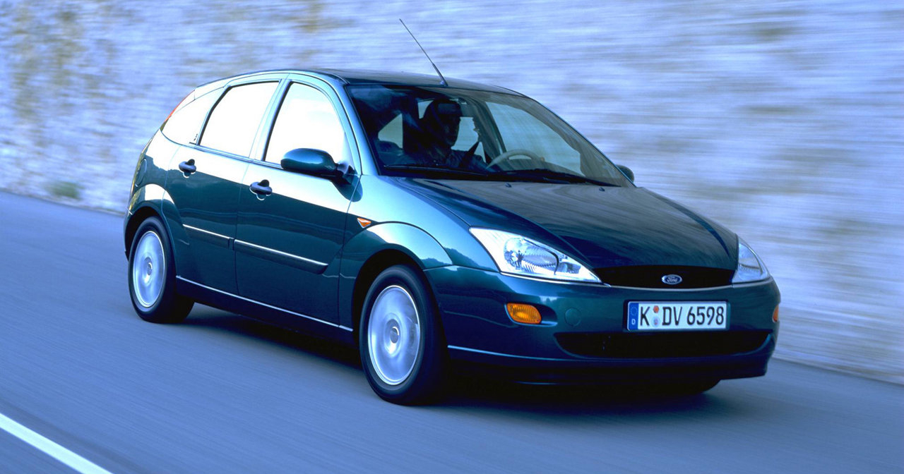 Перше покоління Ford Focus 5-дверний 1998 року
