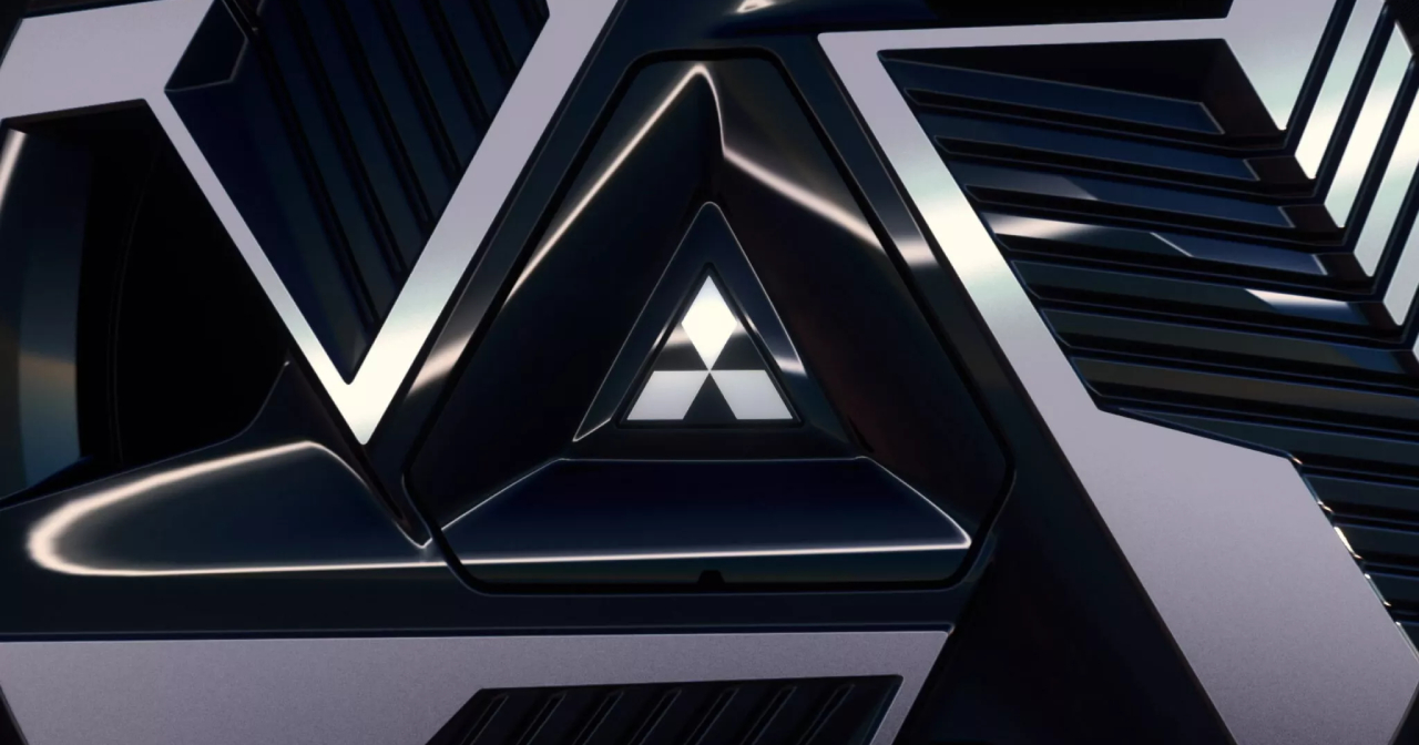 Тизер Mitsubishi Eclipse Cross