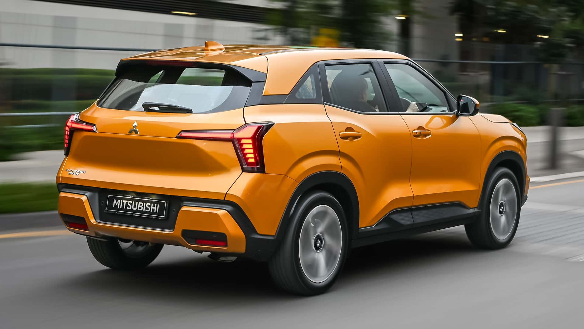 2025 Mitsubishi Outlander Sport - интерьер